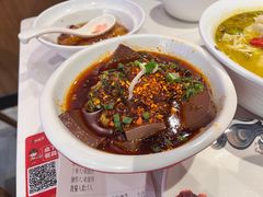-渝是乎川渝小炒(新世界百货望京店)