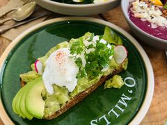 牛油果温泉蛋吐司-O'mills Sourdough Bakery&Bistro(永嘉路店)