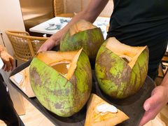 -东椰·海南椰子鸡火锅(朝阳门店)