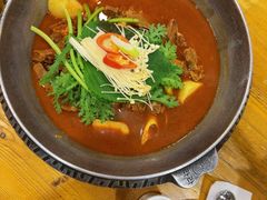 -喇喇排骨火锅·传统韩式脊骨汤(望京西园总店)