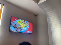 -黄记煌三汁焖锅(新佳丽江汉路店)