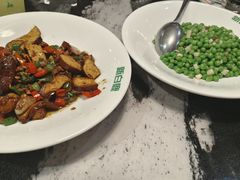 -新白鹿餐厅(百联中环店)