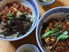 -沪西老弄堂面馆(定西路店)