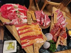 黑牛五品盛-黑牛の店·和牛烧肉(合生汇店)