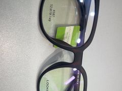 -美式眼镜·授权蔡司.依视路.尼康.豪雅.明月(南翔印象城店)