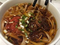 -黔蘑菇四季餐厅(观山湖店)