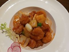 菠萝咕咾虾球-水月周庄铂尔曼酒店-水月荟中餐厅