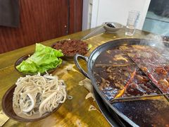 -正南齊北重庆老火锅(光华村直营店)