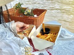 -LESCEDARS Brasserie Bistro香柏树