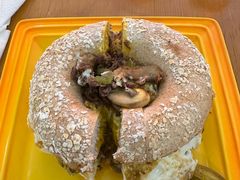 -Catch Bagel(芳草地店)