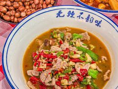 -笨豆腐居民楼菜馆•江西小炒(天津开发区店)