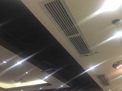 -一哥澳门豆捞 · 十七年经典澳门火锅(四季天地店)
