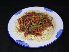 黑椒牛柳面-和风拉面