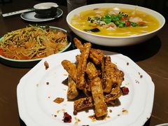 -梧桐树下(云锦世家店)