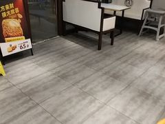 -德克士(前门店)