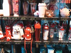 零售区-星巴克(苏州诚品店)