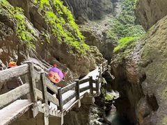 -龙水峡地缝景区