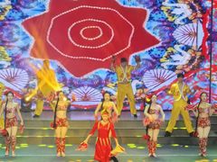 -南风大剧院莎梦二人转剧场