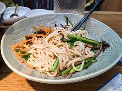 鸡丝凉米线-云海肴·云南小炒·汽锅鸡(天津国金汇店)