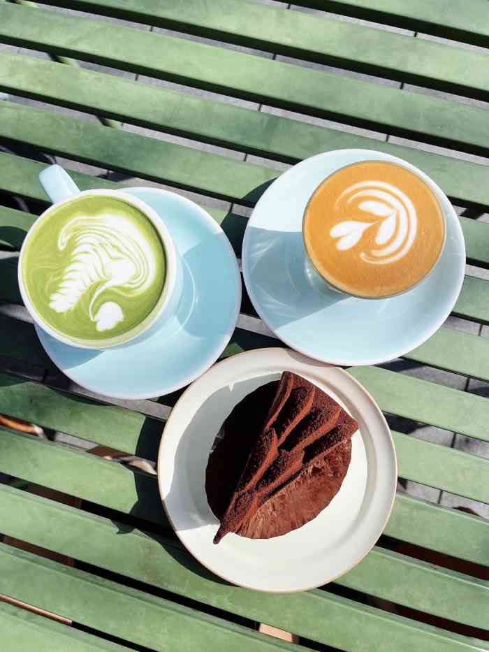 drops咖啡工作室(复兴中路店)-"牛奶洒了和新老麦都没位置……一路