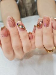 -MOMO·Nail美甲美睫