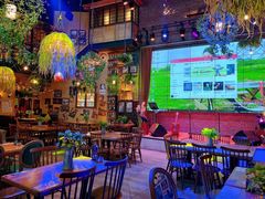 -临界音乐酒馆·小龙虾·江湖菜(华熙LIVE·鱼洞店)