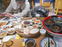 -包整·丝娃娃(一览甲秀楼风景店)