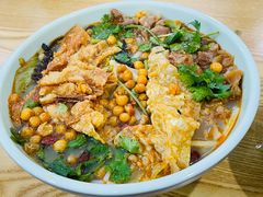 牛腩螺蛳粉-家味螺蛳粉&烤鱼(五角场店)