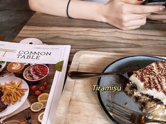 -Common Table · Brunch & Coffee