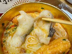 -鹤江桥·红油牛肉粉(SKP店)