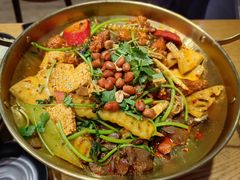 -小山城麻辣香锅(新邻生活广场店)