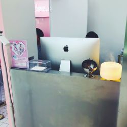 -Godhands美发设计沙龙