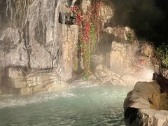 -汤山一号温泉度假区