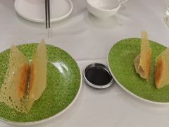 -品海楼·大连海胆锅贴馆(东港店)