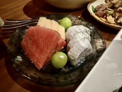 -石梅湾威斯汀度假酒店-品味餐厅·川湘菜·海鲜风味火锅·手工面食·万州烤鱼·口味牛蛙·小龙虾