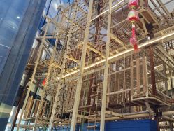 -PIPIKINGDOM皮皮王国欢乐号(欢乐海岸购物中心店)