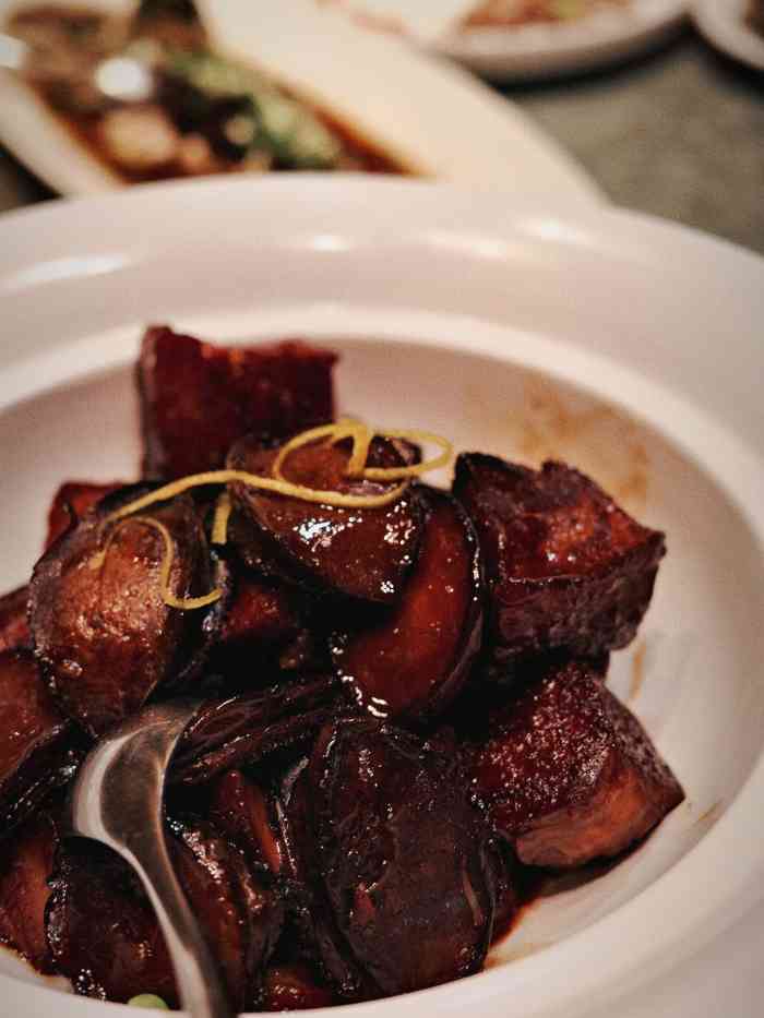 南堂小馆·新川菜(德商店)-"位置在奥克斯和环球中心之间的坝坝上