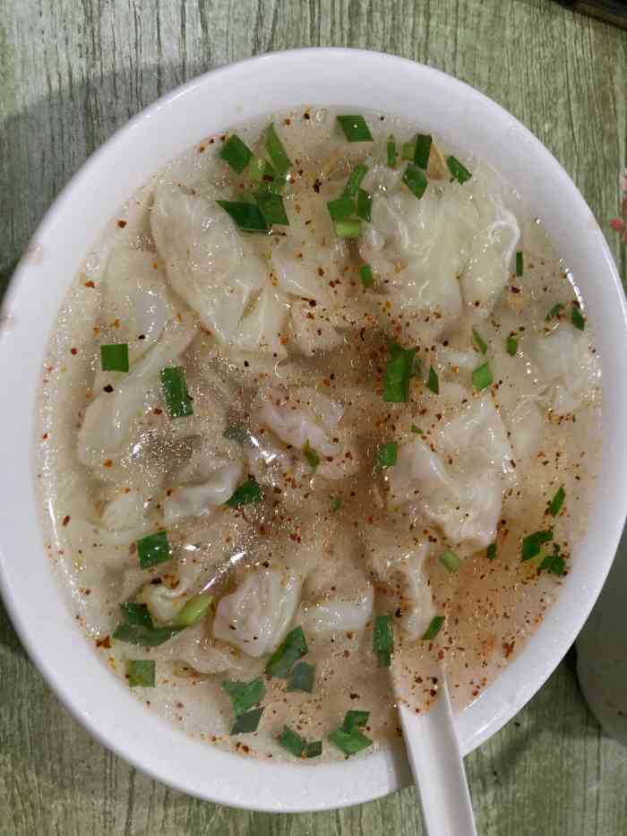 安庆柴火馄饨-"在朋友圈看到了有个朋友发了柴火馄炖,觉得.