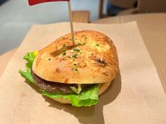 牛肉汉堡-必胜客(大宁路店)