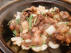 招牌霸味啫啫鸡-鹊玥·粤菜小馆(汇智国际商业中心店)