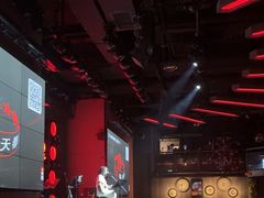 -胡桃里乐队酒馆(鎏嘉码头店)