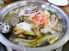 -泸州酸菜豆花火锅川师店