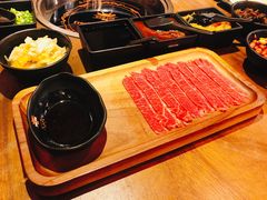 -六扇门潮汕牛肉火锅(BGC店)