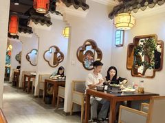 -万重锦·人文川菜馆(骡马市店)