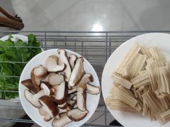 -朝伟清真铜瓢牛肉馆(三十年老·店)