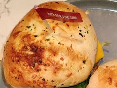 -必胜客(万象城二期店)