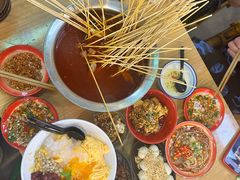 -拐枣巷小串串(财大店)