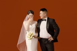 -芭莎视觉婚纱摄影(花溪店)