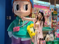 -燕莎奥特莱斯购物中心