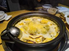 -一朵菌·野生菌探索家火锅(南亚店)